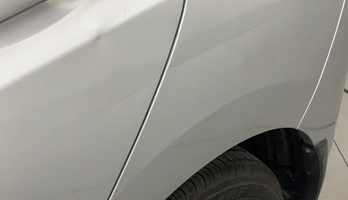 2016 Honda Jazz 1.2L I-VTEC V AT, Petrol, Automatic, 1,13,110 km, Left quarter panel - Minor scratches
