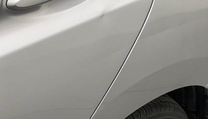 2016 Honda Jazz 1.2L I-VTEC V AT, Petrol, Automatic, 1,13,110 km, Left quarter panel - Slightly dented