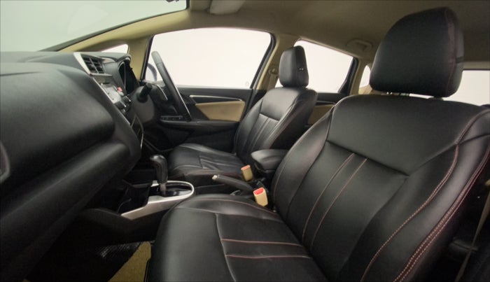 2016 Honda Jazz 1.2L I-VTEC V AT, Petrol, Automatic, 1,13,110 km, Right Side Front Door Cabin