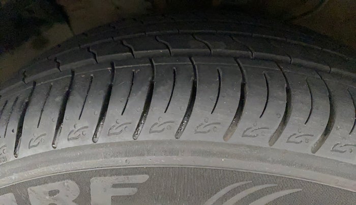 2018 Hyundai Creta SX PLUS AT 1.6 PETROL, Petrol, Automatic, 57,922 km, Left Front Tyre Tread