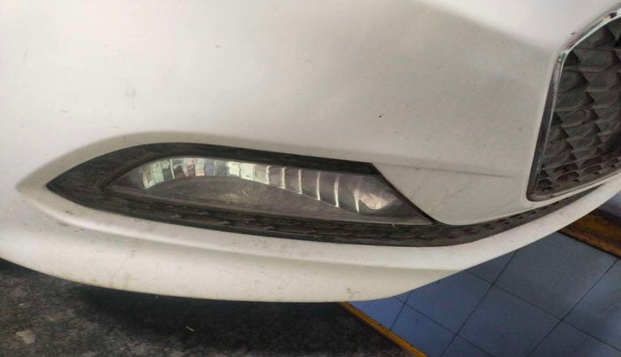 2017 Hyundai Elite i20 ASTA 1.2, Petrol, Manual, 94,255 km, Right fog light - Not working