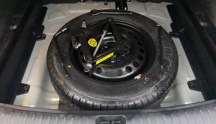 2022 KIA SELTOS GTX PLUS AT 1.5 DIESEL, Diesel, Automatic, 42,297 km, Spare Tyre