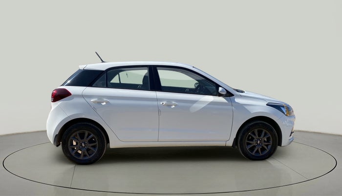 2019 Hyundai Elite i20 SPORTZ PLUS 1.2, Petrol, Manual, 26,887 km, Right Side View