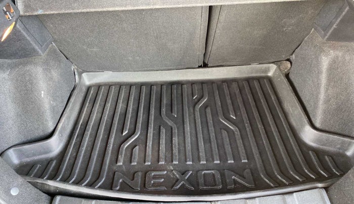 2022 Tata NEXON XZ PLUS (PREMIUM) KAZIRANGA PETROL, Petrol, Manual, 19,112 km, Boot Inside