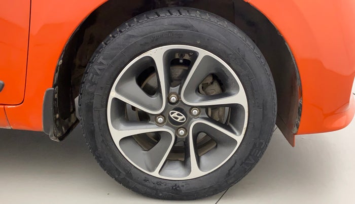 2018 Hyundai Grand i10 SPORTZ AT 1.2 KAPPA VTVT, Petrol, Automatic, 70,642 km, Right Front Wheel