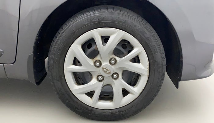 2019 Hyundai Grand i10 SPORTZ 1.2 KAPPA VTVT, Petrol, Manual, 23,424 km, Right Front Wheel