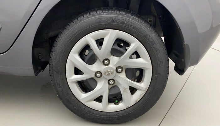 2019 Hyundai Grand i10 SPORTZ 1.2 KAPPA VTVT, Petrol, Manual, 23,424 km, Left Rear Wheel