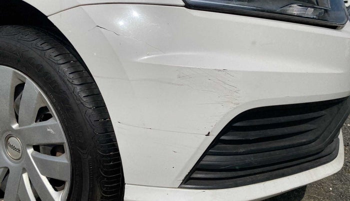 2019 Volkswagen Ameo COMFORTLINE 1.0L, Petrol, Manual, 67,977 km, Front bumper - Minor scratches