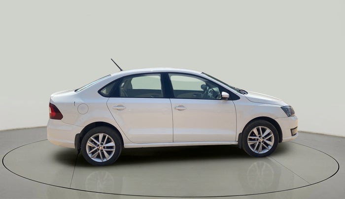 2017 Skoda Rapid STYLE 1.5 TDI AT, Diesel, Automatic, 95,440 km, Right Side View