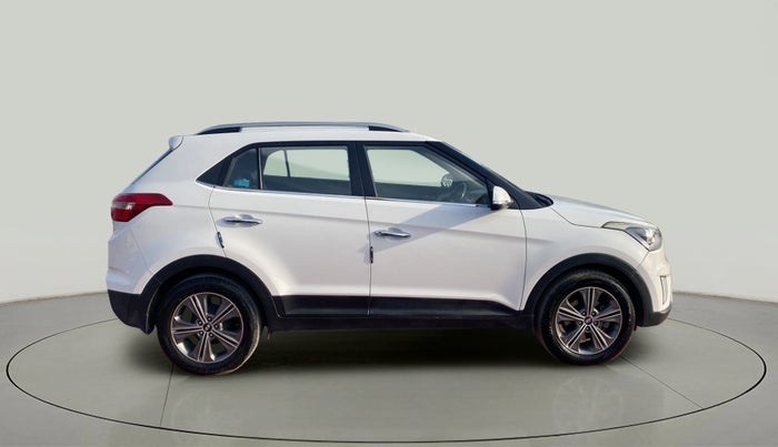 2016 Hyundai Creta SX PLUS AT 1.6 PETROL, Petrol, Automatic, 98,408 km, Right Side View