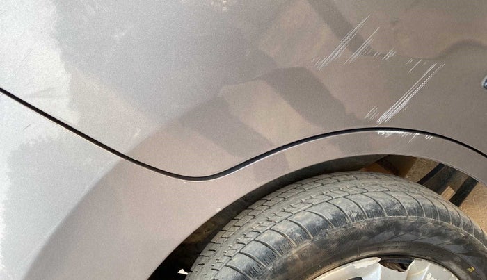 2015 Maruti Wagon R 1.0 VXI, Petrol, Manual, 90,358 km, Right quarter panel - Minor scratches