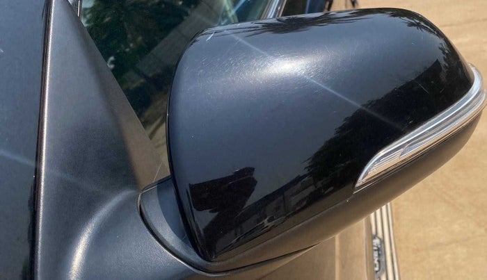 2018 Hyundai Creta SX (O) 1.6 DIESEL, Diesel, Manual, 40,746 km, Left rear-view mirror - Indicator light has minor damage