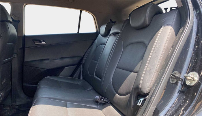 2018 Hyundai Creta SX (O) 1.6 DIESEL, Diesel, Manual, 40,746 km, Right Side Rear Door Cabin
