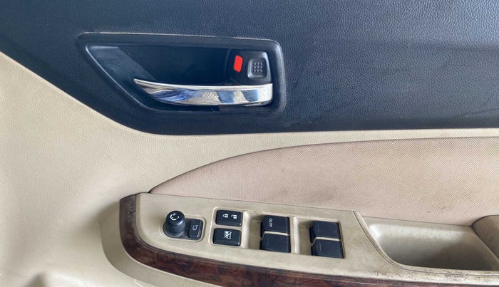 2019 Maruti Dzire ZXI PLUS AMT, Petrol, Automatic, 25,103 km, Driver Side Door Panels Control