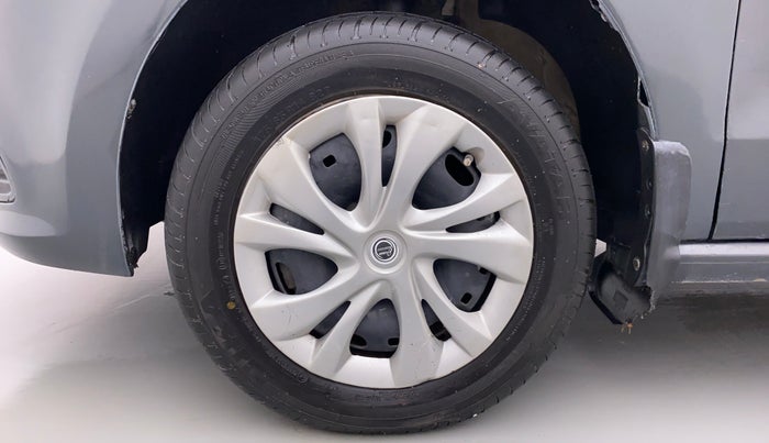 2019 Volkswagen Polo Trendline 1.0 L Petrol, Petrol, Manual, 68,102 km, Left Front Wheel