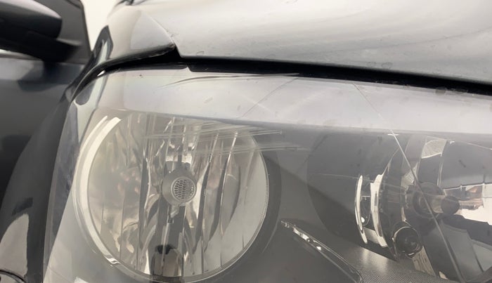2019 Volkswagen Polo Trendline 1.0 L Petrol, Petrol, Manual, 68,102 km, Right headlight - Minor scratches