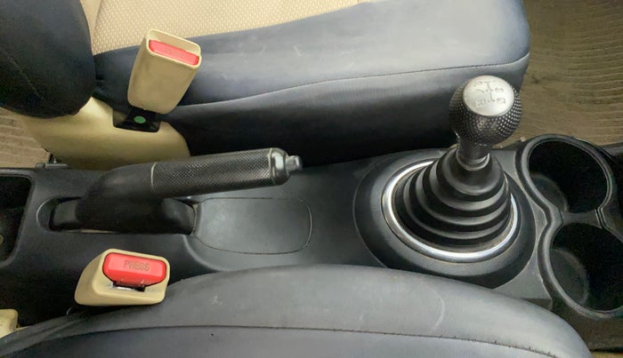 2014 Honda Brio S MT, Petrol, Manual, 83,024 km, Gear Lever