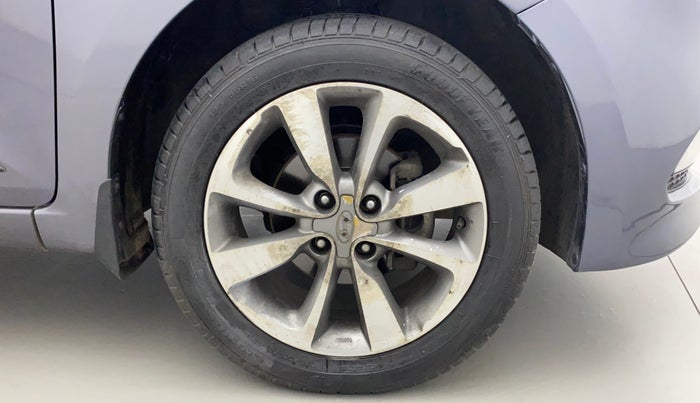 2017 Hyundai Elite i20 ASTA 1.2 (O), Petrol, Manual, 36,560 km, Right Front Wheel