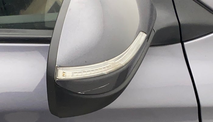 2017 Hyundai Elite i20 ASTA 1.2 (O), Petrol, Manual, 36,560 km, Right rear-view mirror - Indicator light has minor damage