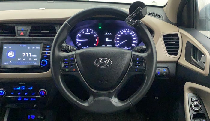 2017 Hyundai Elite i20 ASTA 1.2 (O), Petrol, Manual, 36,560 km, Steering Wheel Close Up