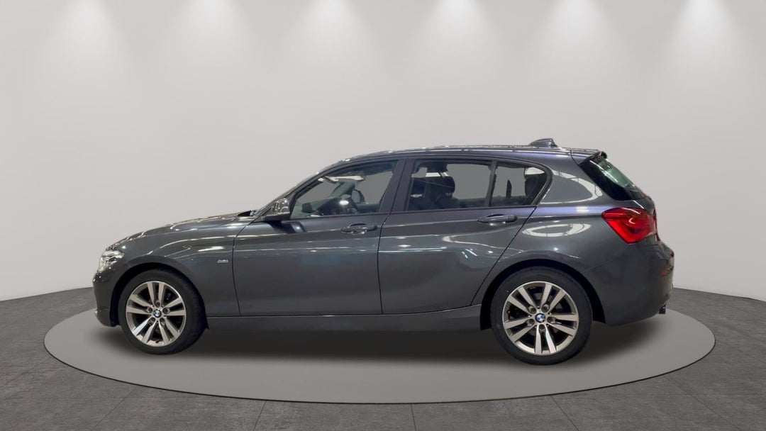 2017 BMW 1 18d Sport Line, Automatic, 66157 km, Left Side View