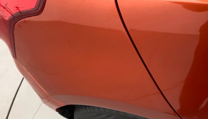 2018 Maruti Swift ZXI, Petrol, Manual, 42,291 km, Right quarter panel - Paint has minor damage