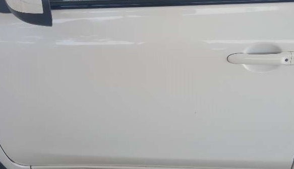 2014 Nissan Micra XV CVT, Petrol, Automatic, 82,542 km, Front passenger door - Minor scratches