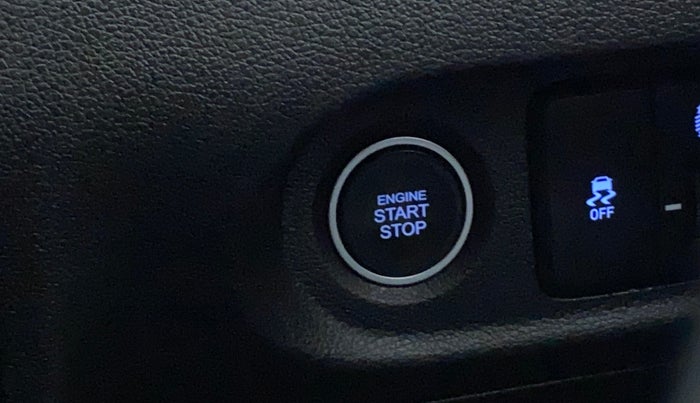 2022 Hyundai Creta SX (O) 1.4 TURBO DCT, Petrol, Automatic, 8,833 km, Keyless Start/ Stop Button
