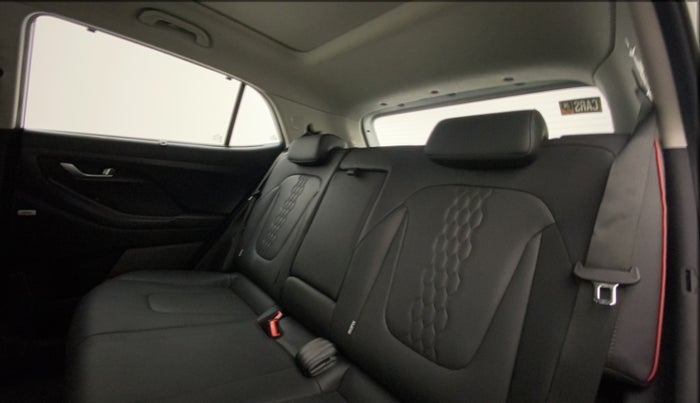 2022 Hyundai Creta SX (O) 1.4 TURBO DCT, Petrol, Automatic, 8,833 km, Right Side Rear Door Cabin