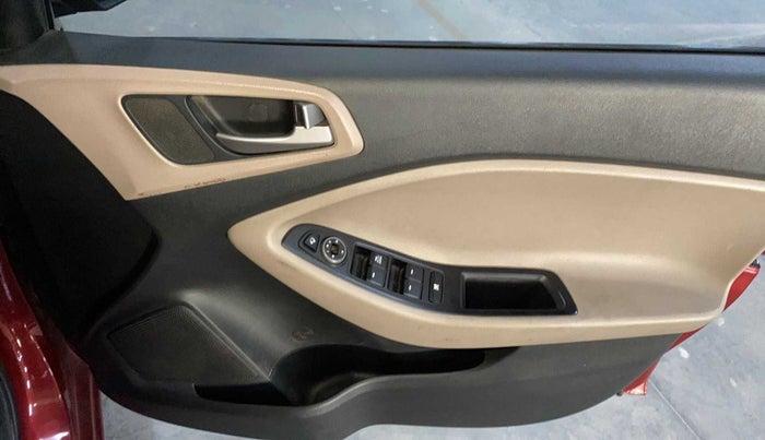 2019 Hyundai Elite i20 SPORTZ PLUS 1.2, Petrol, Manual, 59,668 km, Driver Side Door Panels Control