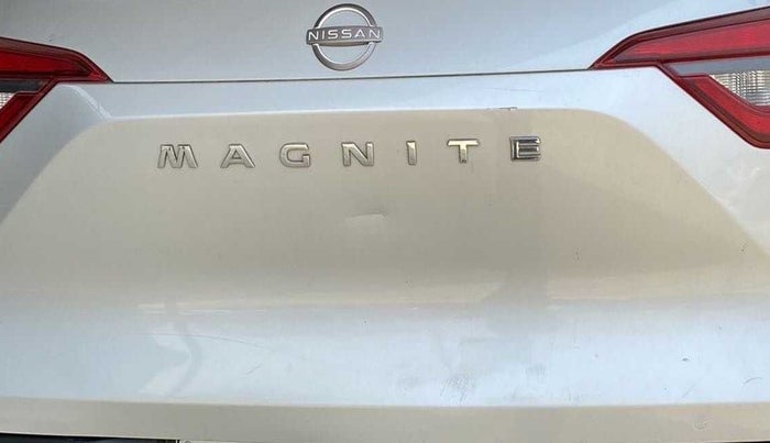 2021 Nissan MAGNITE XE, Petrol, Manual, 27,037 km, Dicky (Boot door) - Slightly dented