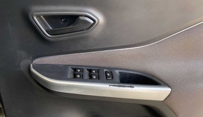 2021 Nissan MAGNITE XE, Petrol, Manual, 27,037 km, Driver Side Door Panels Control