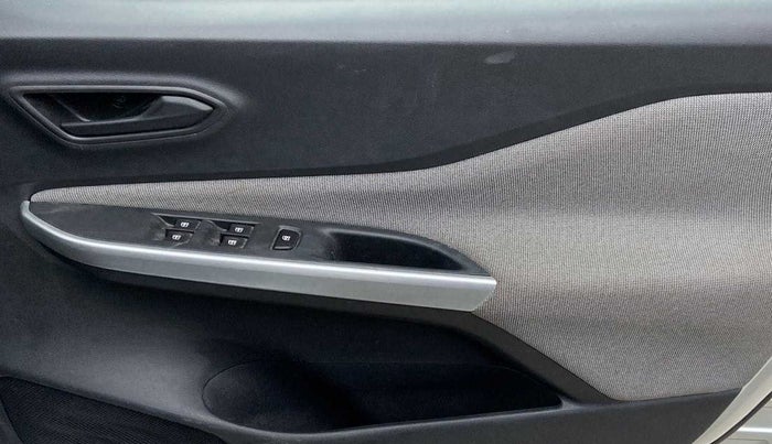 2021 Nissan MAGNITE XE, Petrol, Manual, 13,773 km, Driver Side Door Panels Control