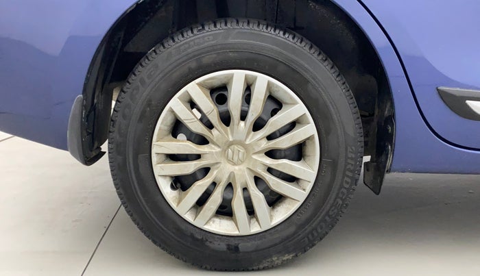 2018 Maruti Dzire VXI, Petrol, Manual, 40,939 km, Right Rear Wheel