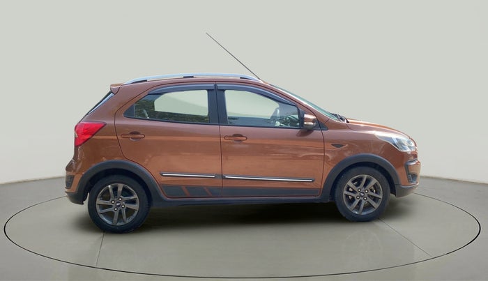 2020 Ford FREESTYLE TITANIUM PLUS 1.5 DIESEL, Diesel, Manual, 44,832 km, Right Side View