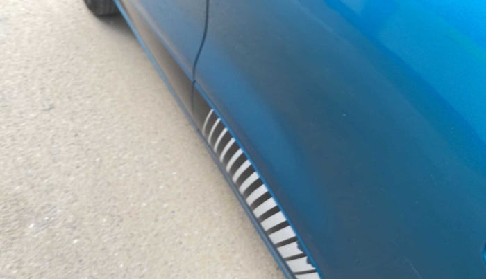 2019 Renault Kwid RXT 0.8, Petrol, Manual, 56,943 km, Rear left door - Minor scratches