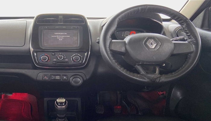 2018 Renault Kwid RXT 1.0 (O), Petrol, Manual, 50,369 km, Steering Wheel Close Up