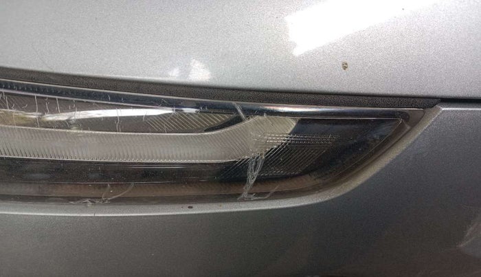 2019 Hyundai VENUE SX 1.0 TURBO, Petrol, Manual, 23,360 km, Right headlight - Minor damage