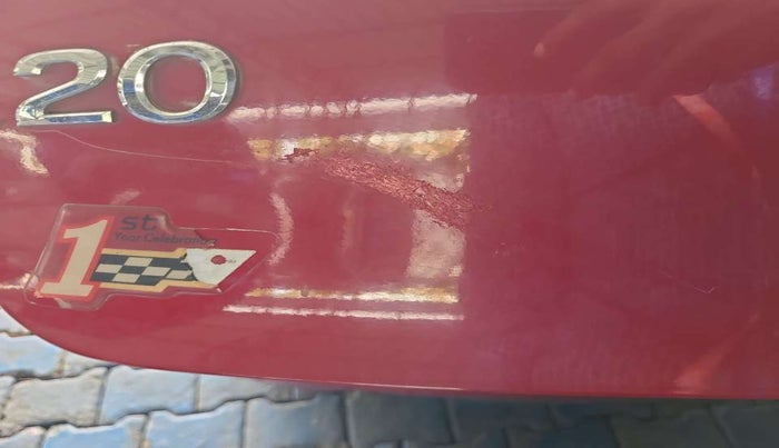 2015 Hyundai Elite i20 SPORTZ 1.2, Petrol, Manual, 83,678 km, Dicky (Boot door) - Minor scratches
