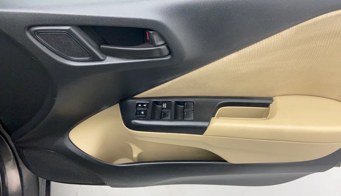 2015 Honda City SV MT PETROL, Petrol, Manual, 64,977 km, Driver Side Door Panels Control