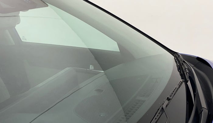 2020 KIA SELTOS GTX PLUS DCT 1.4 PETROL, Petrol, Automatic, 68,211 km, Front windshield - Minor spot on windshield