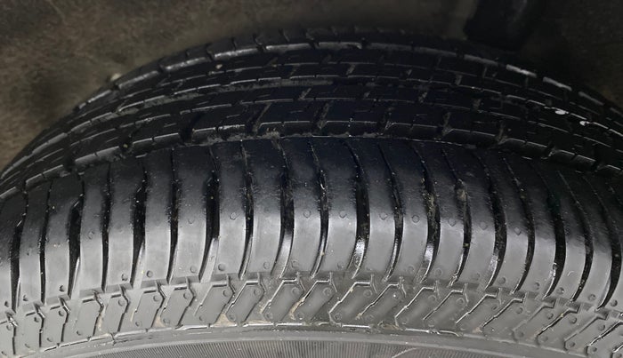 2016 Ford Ecosport TITANIUM 1.5L DIESEL, Diesel, Manual, 85,341 km, Left Rear Tyre Tread