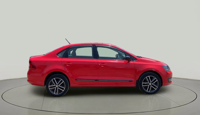 2018 Skoda Rapid STYLE 1.6 MPI AT, Petrol, Automatic, 41,956 km, Right Side View