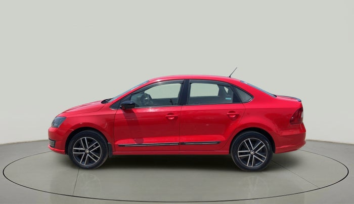 2018 Skoda Rapid STYLE 1.6 MPI AT, Petrol, Automatic, 41,956 km, Left Side