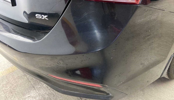 2019 Hyundai Verna 1.6 VTVT SX (O) AT, Petrol, Automatic, 40,798 km, Rear bumper - Minor scratches