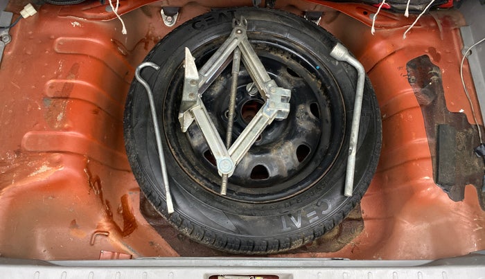 2014 Maruti Alto K10 VXI, Petrol, Manual, 53,815 km, Spare Tyre