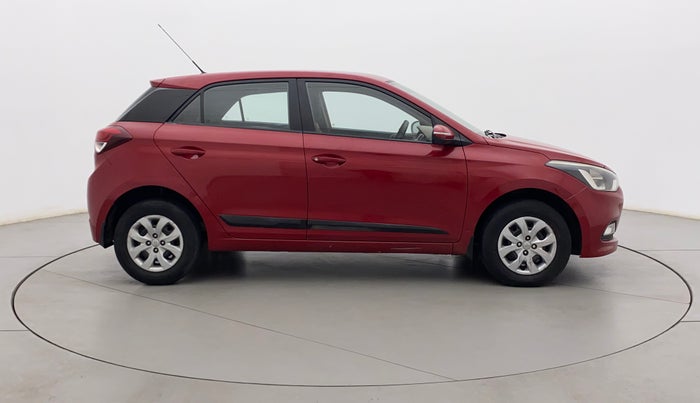 2016 Hyundai Elite i20 SPORTZ 1.2, Petrol, Manual, 46,410 km, Right Side View