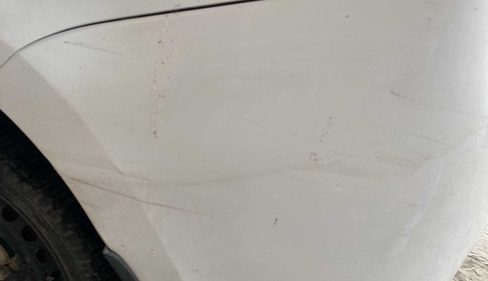 2015 Datsun Go Plus T, Petrol, Manual, 37,838 km, Rear bumper - Minor scratches