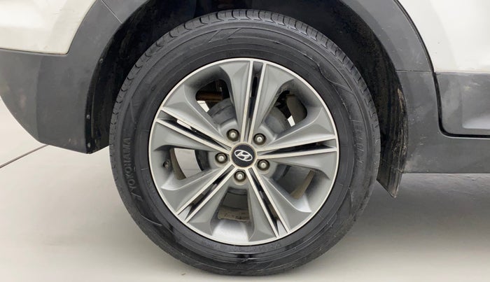 2017 Hyundai Creta SX PLUS 1.6 PETROL, Petrol, Manual, 73,300 km, Right Rear Wheel