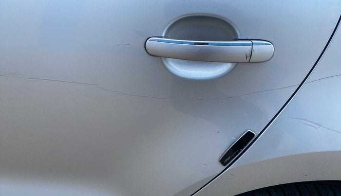 2017 Volkswagen Ameo HIGHLINE1.2L PLUS 16 ALLOY, Petrol, Manual, 44,389 km, Rear left door - Minor scratches
